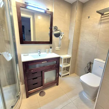 Sunrise Sea Beachfront Apartamento *