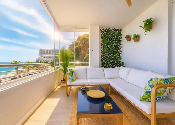 Apartment Sunrise Sea Beachfront